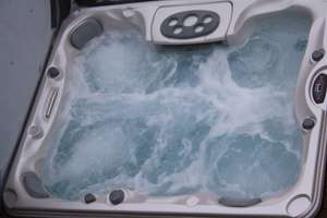 **Fußläufig zum See- Exclusive 6 Zimmer  Doppelhaushälfte mit whirlpool** – Die vollständige Adresse der Immobilie erhältst du vom Anbieter., 89231 Neu-Ulm – Vorschaubild 9