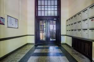 Wohnen mit Geschichte-stilvolle 2-Zimmer -Altbauwohnung an der legendären Karl-Marx-Allee – Die vollständige Adresse der Immobilie erhältst du vom Anbieter., 10243 Friedrichshain, Berlin – Vorschaubild 31