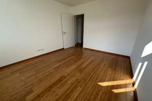 Helle, neu sanierte 3-Zimmer-Wohnung mit Balkon in Chemnitz – Pestalozzistraße 19, 9130 Sonnenberg, Chemnitz – Vorschaubild 5