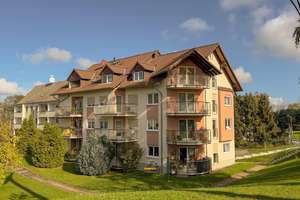 Kapitalanlage mit Potenzial – Helle 2-Zimmer-Wohnung mit großem Balkon und Stellplatz in Klipphausen – Taubenheimer Straße 26, 1665 Triebischtal – Vorschaubild 2