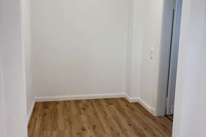 ***Erstbezug n. Sanierung: zentrale 3-ZKB-Whg. mit Einbauküche, Balkon, am Wittelsb. Park*** – Gögginger Straße 9 1/2, 86159 Antonsviertel, Augsburg – Vorschaubild 4
