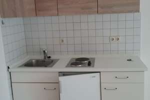 1-Zimmer-Studenten Apartment in Regensburg Klenzestraße – Die vollständige Adresse der Immobilie erhältst du vom Anbieter., 93051 Großprüfening-Dechbetten-Königswiesen, Regensburg – Vorschaubild 1