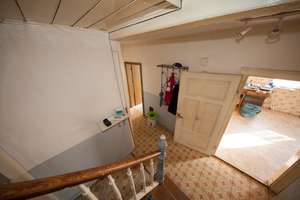 Handwerkerhaus in ruhiger, zentraler Lage von Meeder, nur wenige Kilometer von Coburg entfernt! – Die vollständige Adresse der Immobilie erhältst du vom Anbieter., 96484 Meeder – Vorschaubild 9