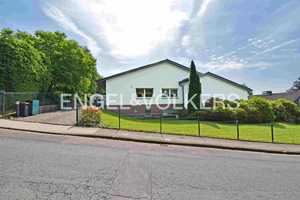 Außergewöhnlicher Bungalow mit idyllischem Garten und Pool in begehrter Villenlage – Remscheid – Vorschaubild 2