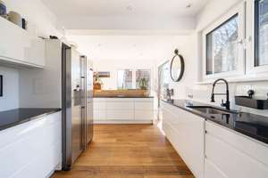 Garten oder Dachterrasse? - Beides! Exklusives ZFH mit Alpenblick vor den Toren Münchens – Die vollständige Adresse der Immobilie erhältst du vom Anbieter., 85386 Eching – Vorschaubild 18