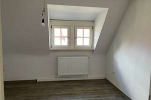 Die gefällt mir: gemütliche 2-Zimmer-Wohnung im Dachgeschoss – Straßenäckerweg 10, 34128 Kirchditmold, Kassel – Vorschaubild 4