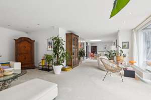 Exklusiver Bungalow in erster Reihe am Eichenhain – Wohnen auf einer Ebene in Stuttgart-Sillenbuch – Die vollständige Adresse der Immobilie erhältst du vom Anbieter., 70619 Sillenbuch (Ortsteil), Stuttgart – Vorschaubild 4