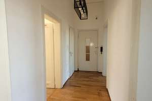 * CHARMANTE 3-Zimmer-Wohnung in STILvollem ALTBAU und ausgezeichneter CITYLAGE * – Aufseßplatz 6, 90459 Galgenhof, Nürnberg – Vorschaubild 8