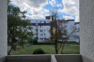 Grundsanierte, geräumige 2,5-Zimmer-Wohnung in München Hadern mit Einbauküche – 81375 Neuhadern, München – Vorschaubild 7