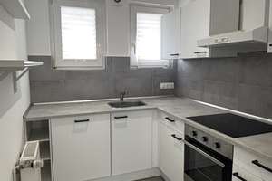 Modernisierte 3-Zimmer-Wohnung mit Balkon & Einbauküche in zentraler Lage von Mönchengladbach