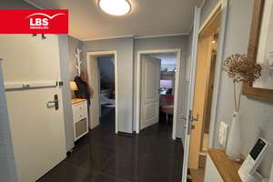 Stilvolle Maisonette-Wohnung mit Loggia und Garage in Wuppertal-Elberfeld – Die vollständige Adresse der Immobilie erhältst du vom Anbieter., 42119 Elberfeld, Wuppertal – Vorschaubild 4