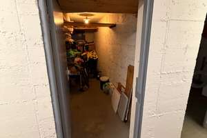 Drei-Zimmer-Wohnung im Dachgeschoss – Die vollständige Adresse der Immobilie erhältst du vom Anbieter., 50997 Rondorf, Köln – Vorschaubild 7