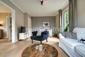 MÖBLIERT - LUXURIOUS LIVING - Helle Wohnung mit Balkon – Die vollständige Adresse der Immobilie erhältst du vom Anbieter., 70184 Bopser, Stuttgart – Vorschaubild 3