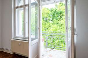 Wohnen mit Stil: 4-Zimmer-Gründerzeitaltbau mit Stuck  und Südbalkon – Ringstraße 50, 12205 Lichterfelde, Berlin – Vorschaubild 11