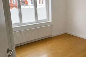 Wohnen in Döhren: 2-Zimmer-Wohnung mit Balkon und Einbauküche