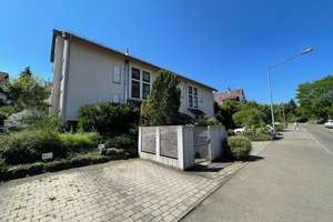 3-Zimmer-Wohnung mit Terrasse und großem Gartenanteil – Die vollständige Adresse der Immobilie erhältst du vom Anbieter., 72762 Reutlingen-Mitte, Reutlingen – Vorschaubild 2