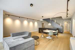 Außergewöhnliches Stadthaus in 2 Reihe – Die vollständige Adresse der Immobilie erhältst du vom Anbieter., 40239 Düsseltal, Düsseldorf – Vorschaubild 3