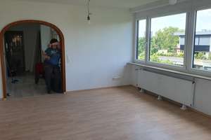Stilvoll modernisiert: 4-Zimmer-Wohnung in Ludwigshafen
