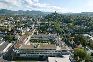 Stilvolle 2-Zimmer-Penthouse mit 30 m² Dachterrasse und Doppelparker!