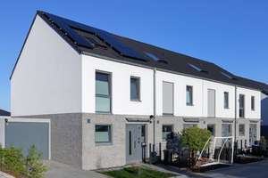 Sichern Sie sich eine PV-Anlage zu Ihrem neuen Zuhause! – Milly Zirker Straße 0, 50765 Volkhoven/Weiler, Köln – Vorschaubild 3
