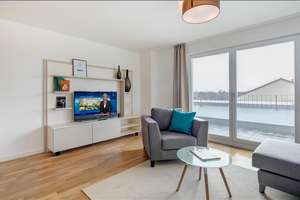 Möbliert: Familienwohnung mit herrlicher Dachterrasse – Die vollständige Adresse der Immobilie erhältst du vom Anbieter., 80937 Am Hart, München – Vorschaubild 2