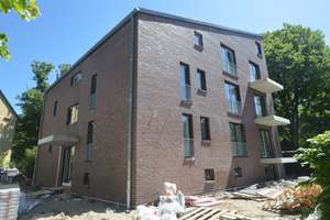 Charmante Dachgeschosswohnung mit Loggia – Neubau-Erstbezug mit besonderem Flair – Schloßgarten 71, 22043 Marienthal, Hamburg – Vorschaubild 2