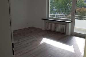 Ideal aufgeteilte sonnige Wohnung zwischen Duisburg und Düsseldorf – Zur Kaffeehött 79, 47269 Rahm, Duisburg – Vorschaubild 2
