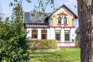 !! Nur noch Warteliste !! Charmante Villa in gepflegtem Zustand in zentraler Lage von Stapelfeld! – Die vollständige Adresse der Immobilie erhältst du vom Anbieter., 22145 Stapelfeld – Vorschaubild 2
