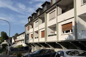 Wunderschöne Dachgeschosswohnung am Toelleturm mit EBK und Stellplatz – Obere Lichtenplatzer Str. 237, 42287 Barmen, Wuppertal – Vorschaubild 2