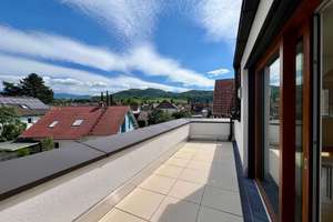 "TOLLE AUSSICHTEN IN FR- ST. GEORGEN MIT DACHTERRASSE!" – 79111 St. Georgen-Nord, Freiburg im Breisgau – Vorschaubild 1
