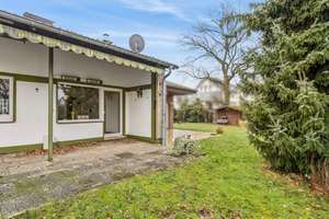Ihr Bungalow in Merode: Hier müssen Sie sich nicht zwischen Ruhe und guter Anbindung entscheiden – Die vollständige Adresse der Immobilie erhältst du vom Anbieter., 52379 Langerwehe – Vorschaubild 2