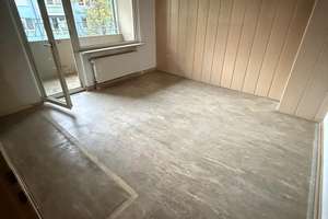 Helle 4-Zimmer-Wohnung im 3. OG mit Balkon Nähe U/S-Bahn "Stadthaus" – Ruhrallee --, 44139 Hörde (Ortsteil), Dortmund – Vorschaubild 3