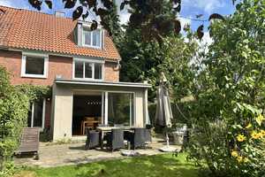 Einzugsbereites Familienhaus im schönen, grünen Langenhorn – Hamburg – Vorschaubild 1