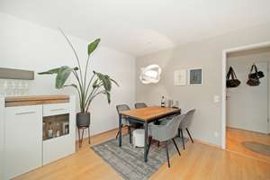 Charmante 2-Zimmer Wohnung mit Balkon im 2. OG in München-Bogenhausen – Daphnestraße 18, 81925 Parkstadt, München – Vorschaubild 5