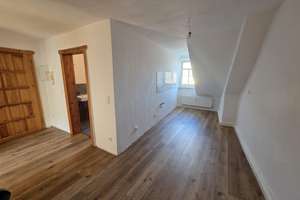Frisch Saniert! Über den Dächern der Neustadt mit 1,5 Zimmern – Alaunstraße 82, 1099 Äußere Neustadt, Dresden – Vorschaubild 6