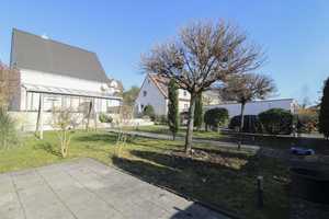 Modernes Einfamilienhaus mit Garage und Traumgarten – Naturnah Wohnen in Maintal! – Main-Kinzig-Kreis – Vorschaubild 23