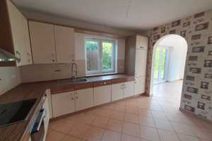 Moderne Doppelhaushälfte mit gehobener Ausstattung auf drei Ebenen–ruhige Lage, sofort bezugsbereit – Clara-Immerwahr-Weg 9, 25524 Steinburg (Kreis) – Vorschaubild 14