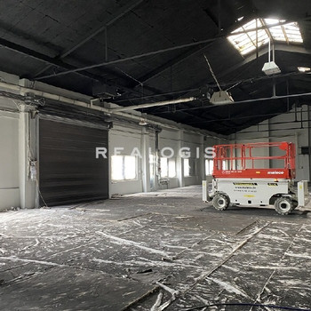 ca. 860 m² große, ebenerdige Showroom-/Kreativfläche