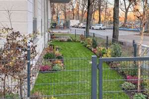 Sofort bezugsfreie 5-Zimmer-Terrassenwohnung mit Garten und Wasserblick
