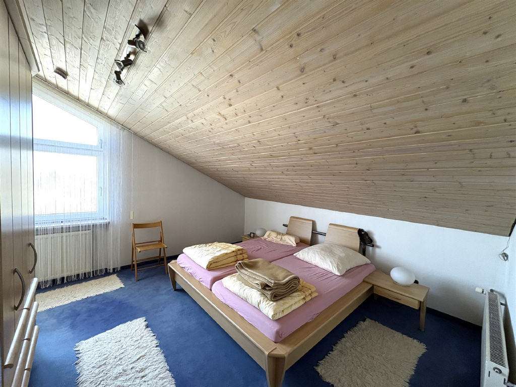 Immobilie in Obertaufkirchen - Sofort frei - 4-Zimmer Maisonettewohnung mit Garten in Obertaufkirchen - Nähe A94! - Bild 0