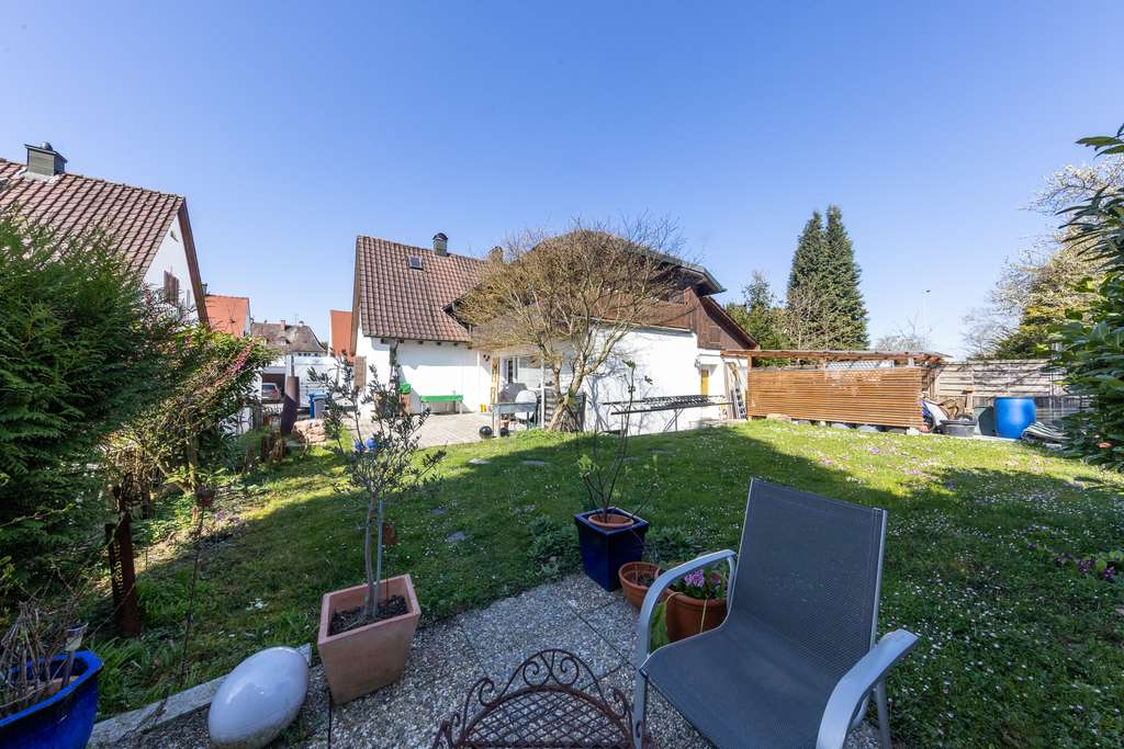 Ruhe Oase, Freistehendes Einfamilienhaus mit Garten im schönen Zeppelindorf, VB!