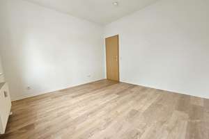 Nicht lange zögern – anfragen! / Don’t hesitate – just send an enquiry! – Arndtstraße 15, 8058 Nordvorstadt, Zwickau – Vorschaubild 21