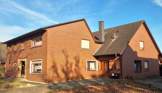 Bild von Großzügiges Zweifamilienhaus mit Doppelgarage - PROVISIONSFREI - flexible Nutzungsmöglichkeiten