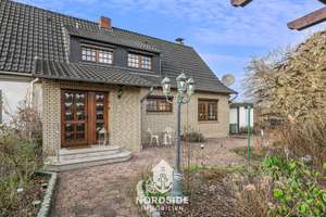 Bremen - Vegesack I Charmantes Reihenendhaus mit Wintergarten und Garage – Die vollständige Adresse der Immobilie erhältst du vom Anbieter., 28755 Aumund-Hammersbeck, Bremen – Vorschaubild 3