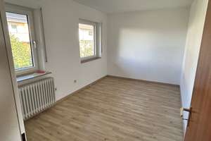 DHH in Höchstadt an der Aisch in begehrter und ruhiger Lage – Die vollständige Adresse der Immobilie erhältst du vom Anbieter., 91315 Höchstadt an der Aisch – Vorschaubild 16