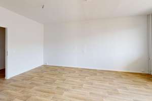 Schick renoviert- nah der Heide- ab sofort verfügbar – Eichelweg 5, 6120 Heide-Nord/Blumenau, Halle (Saale) – Vorschaubild 1