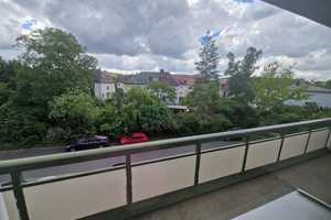 **FAMILIEN WILLKOMMEN**4-Zimmer-Wohnung // Balkon // 2.Etage // Bad mit Wanne // ab sofort – Ringstraße 47, 4209 Leipzig – Vorschaubild 1