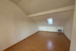 Schöne 2-Zimmer-Dachgeschosswohnung mit Loggia in Solingen – Die vollständige Adresse der Immobilie erhältst du vom Anbieter., 42697 Ohligs/Aufderhöhe/Merscheid, Solingen – Vorschaubild 3