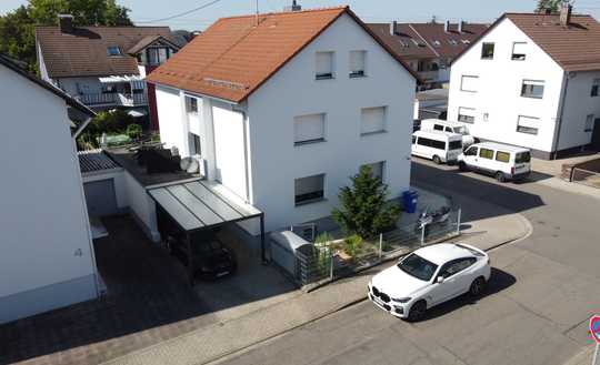 Modernisiertes Mehrfamilienhaus mit hochwertiger Ausstattung in Karlsruhe-Neureut
