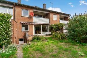 Charmantes Reihenmittelhaus in Münster-Coerde: 5 Zimmer, Süd-Garten & Garage – 48157 Coerde, Münster – Vorschaubild 4